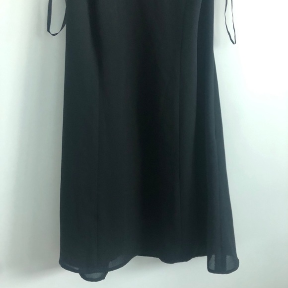 Laundry by Shelli Segal | LBD | Open-back | 8 - Picture 3 of 4